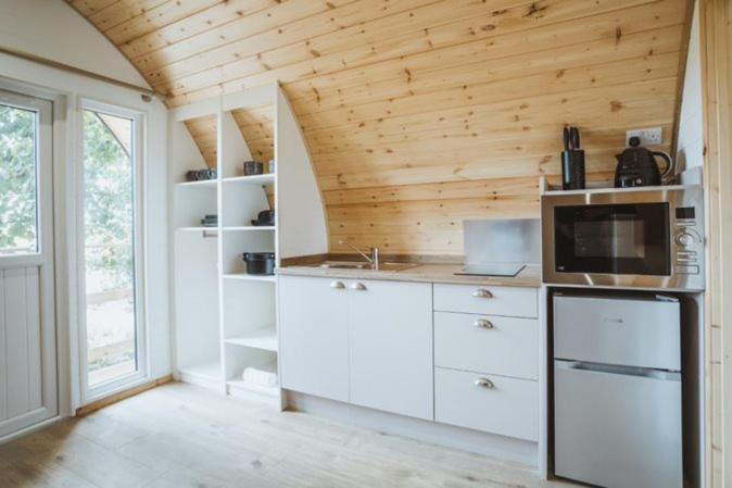 Carlton Manor Pods Lägenhet Aldbrough Exteriör bild
