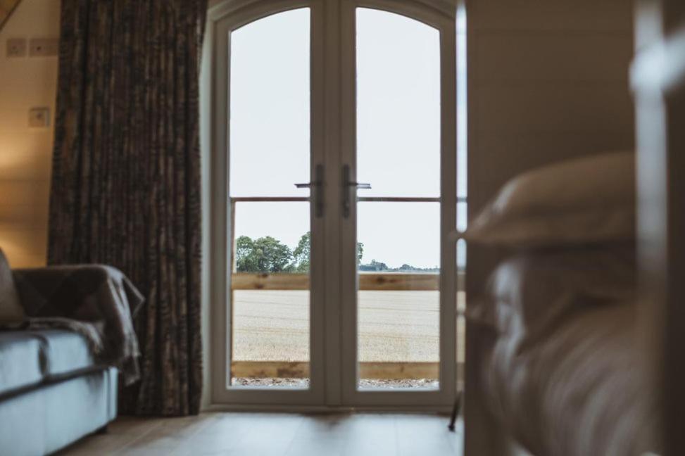 Carlton Manor Pods Lägenhet Aldbrough Exteriör bild