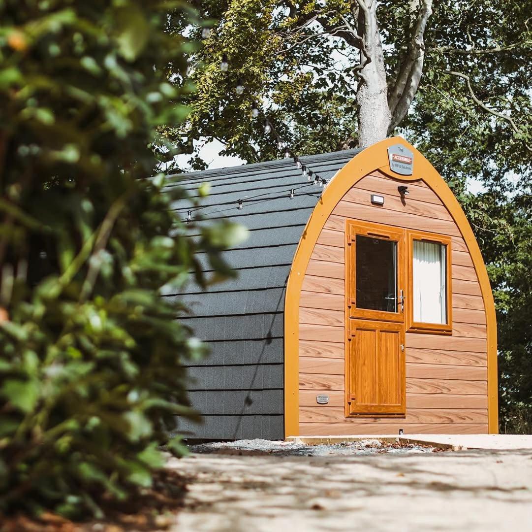 Carlton Manor Pods Lägenhet Aldbrough Exteriör bild